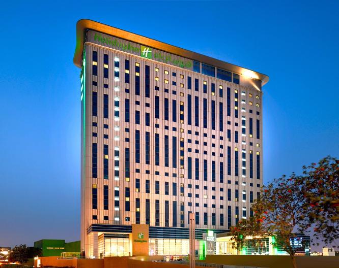 Holiday Inn Dubai Festival City - Außenansicht