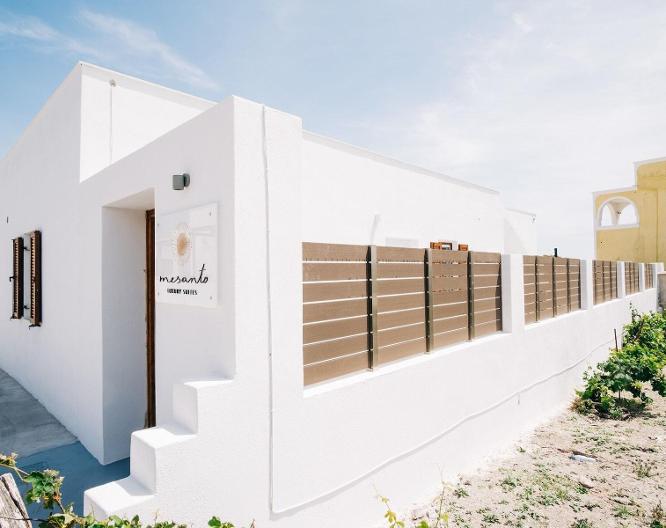 Mesanto Luxury Suites - Außenansicht