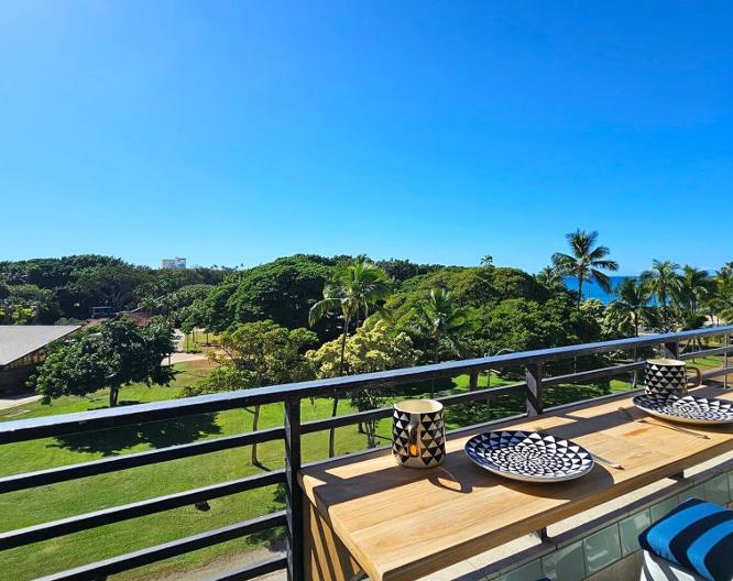 Castle Waikiki Grand Hotel - Außenansicht