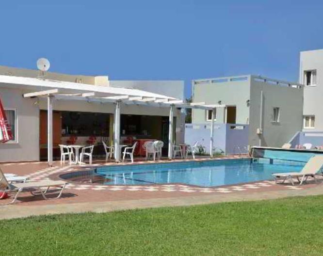 Golden Sun Apartments - Außenansicht
