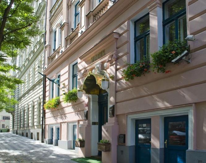 Anna - Außenansicht