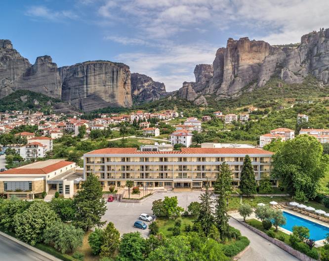 Divani Meteora Hotel - Außenansicht