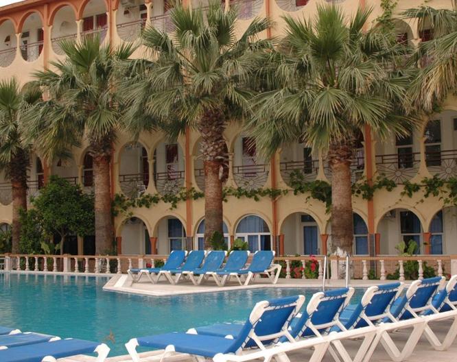 Palmiye Hotel - Außenansicht