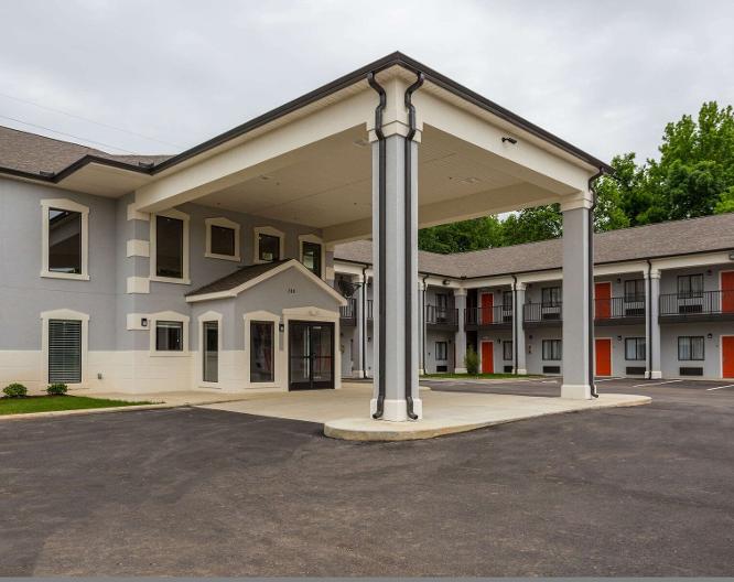 Econo Lodge - Außenansicht