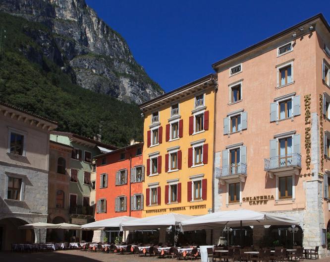 Portici - Romantik & Wellness - Außenansicht