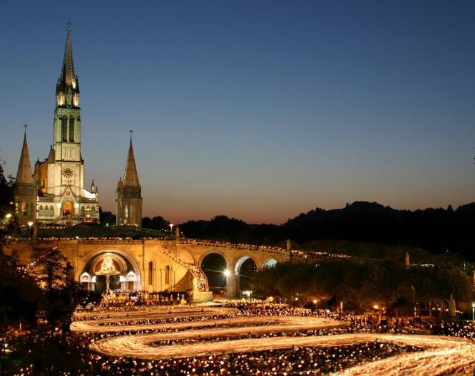 Alba - Außenansicht