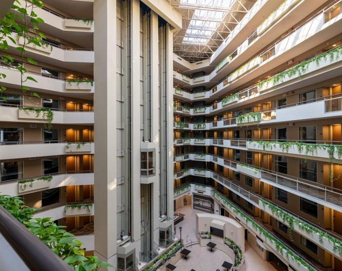 Embassy Suites by Hilton Secaucus Meadowlands - Vue extérieure