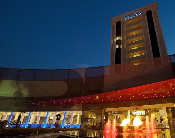 Panoramic Hotel Plaza - Außenansicht