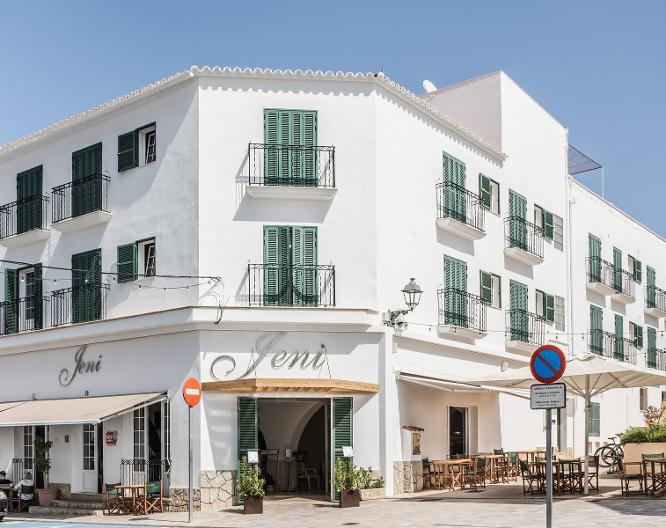 Hotel Jeni - Außenansicht