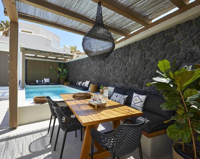 Floria Suites Santorini - Pool