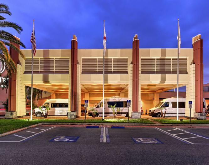 Doubletree Hotel Tampa Airport - Außenansicht