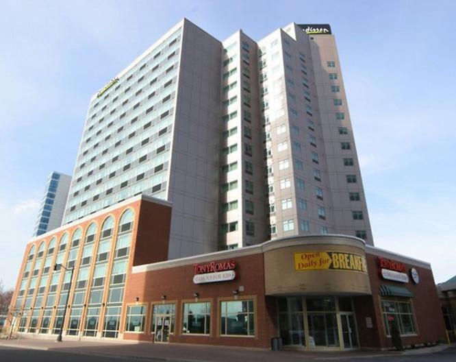 NIAGARA FALLSVIEW HOTEL & SUITES (FORMERLY RADISSON) - Außenansicht