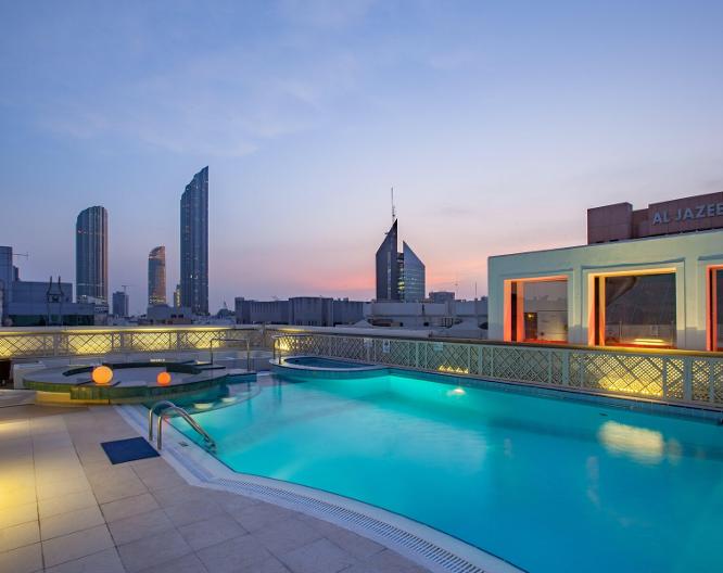 Millennium Downtown Abu Dhabi - Pool