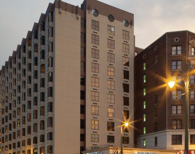 DoubleTree by Hilton Memphis Downtown - Außenansicht