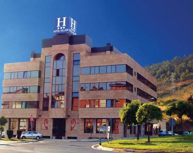Hotel Villava Pamplona - Außenansicht