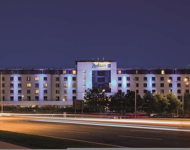 Radisson Blu Dublin Airport - Außenansicht
