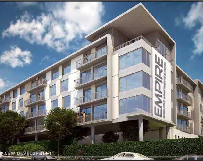 The Capital Empire - Vue extérieure