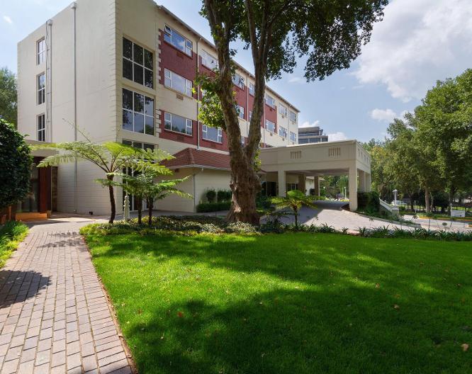 Holiday Inn Johannesburg Sunnyside Park - Außenansicht