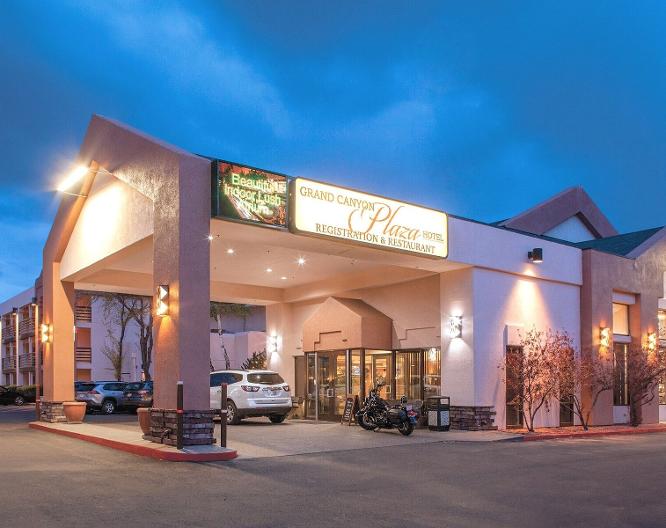 Grand Canyon Plaza Hotel - Außenansicht