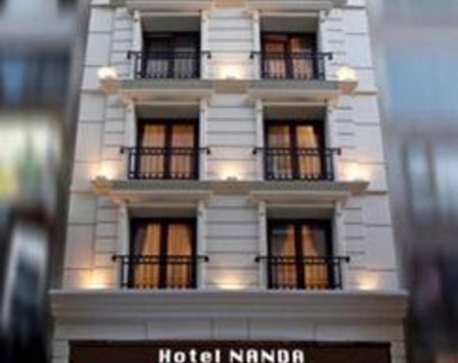 Nanda Hotel - Außenansicht