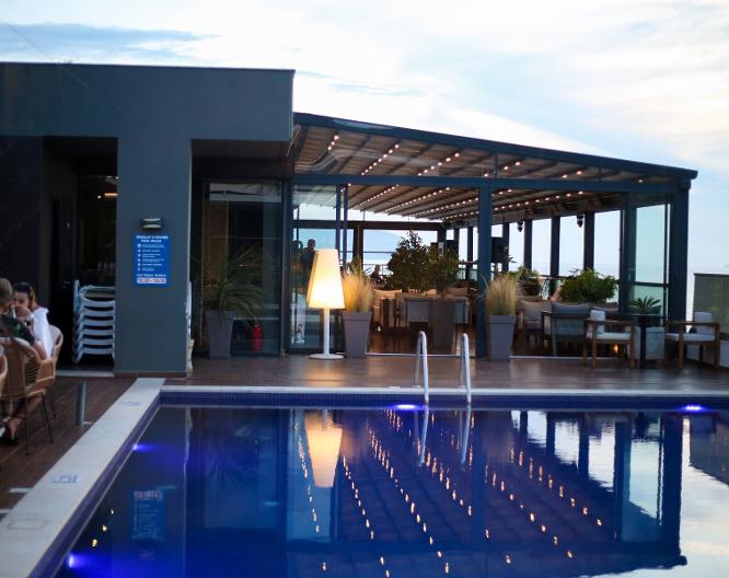 Regina City Hotel - Pool