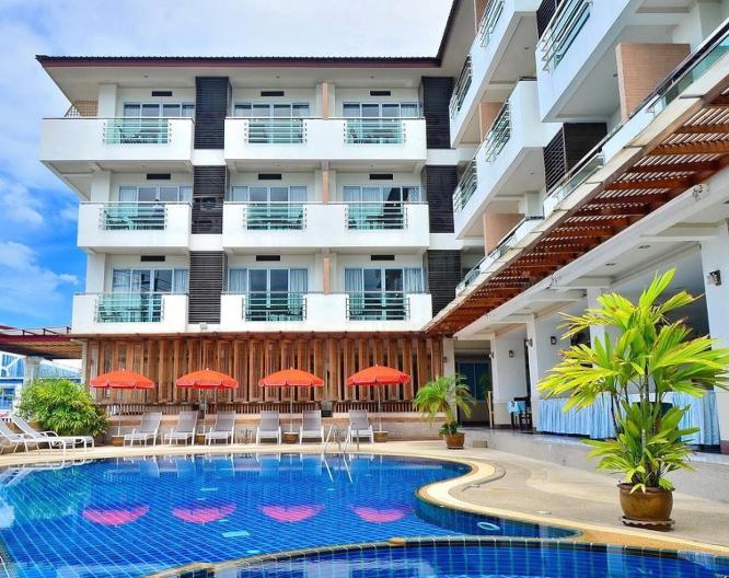 First Residence Samui - Außenansicht