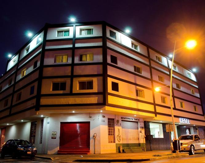 Portonovo Plaza - Außenansicht