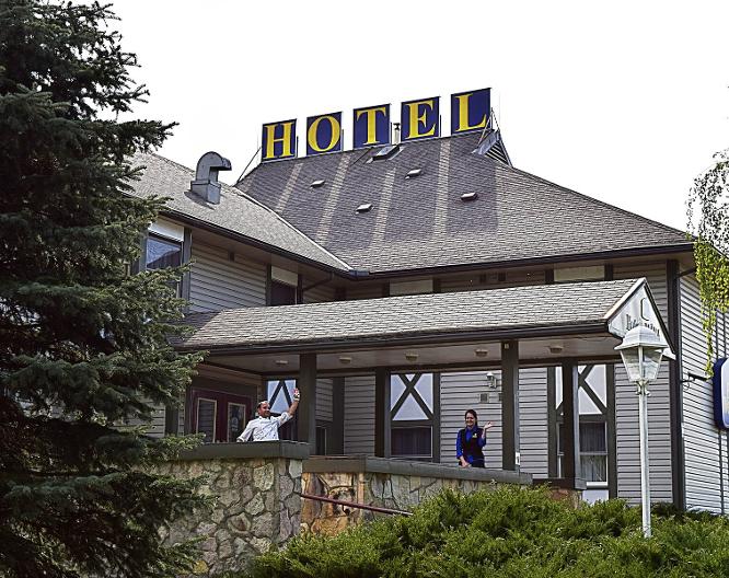 Airport Hotel Mara - Vue extérieure