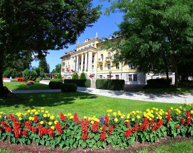 Imperial Grand Hotel - Außenansicht