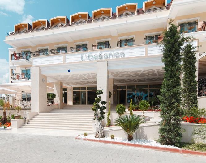 L'oceanica Beach Resort Hotel - Außenansicht