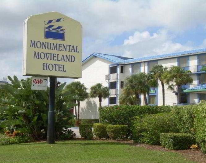 Monumental Movieland Hotel - Außenansicht