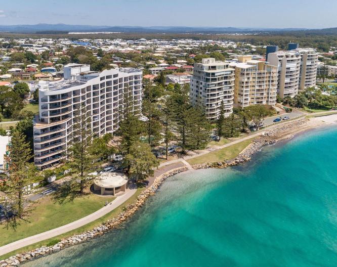 Ramada Resort Golden Beach - Außenansicht