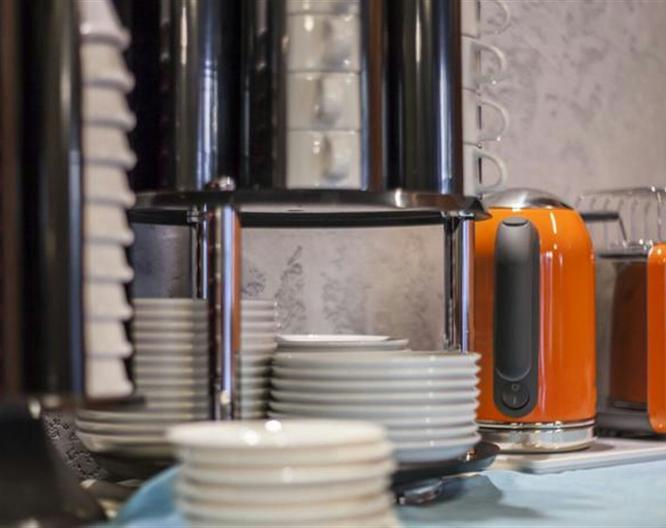 Vavien Hotel - Essen und Trinken