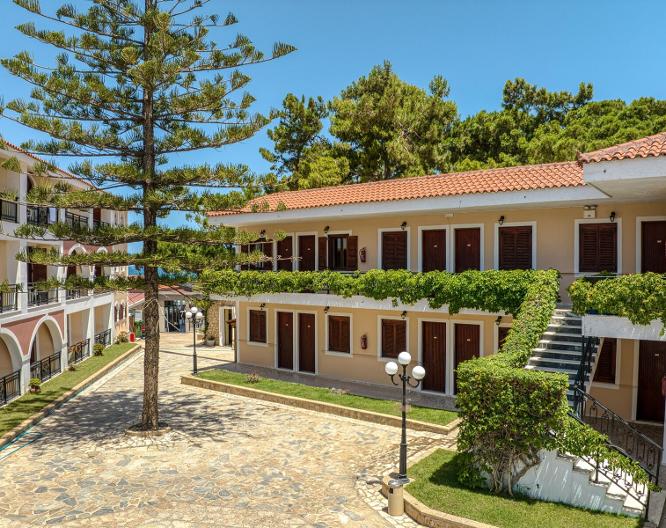 Castello Beach Hotel - Außenansicht