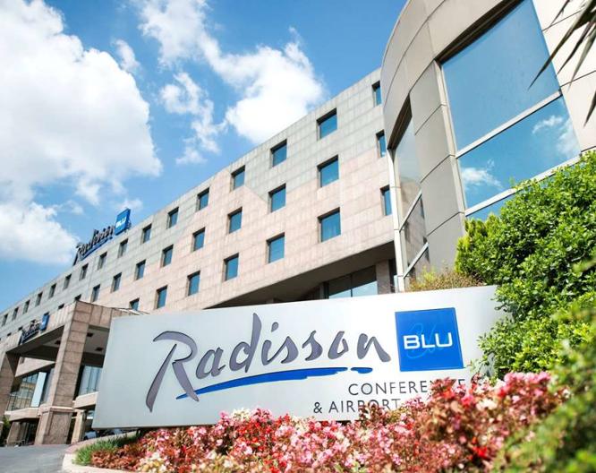 Radisson Blu Conference & Airport Hotel - Außenansicht
