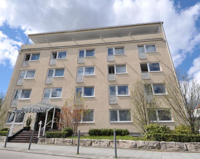 Ambassador Parkhotel - Außenansicht