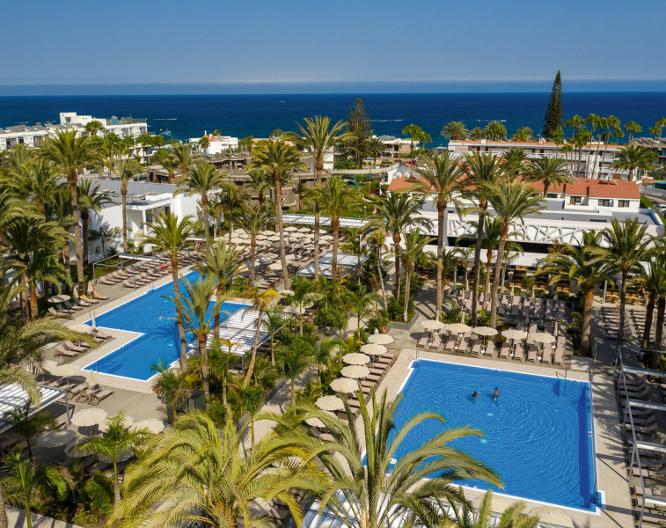 Riu Palace Palmeras - Außenansicht