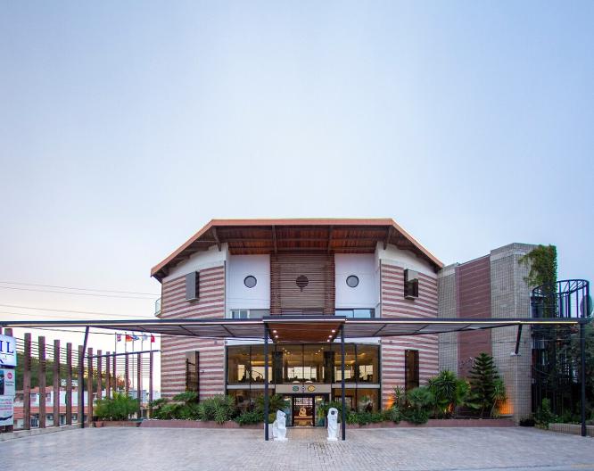 Piril Hotel Thermal And Beauty SPA - Außenansicht
