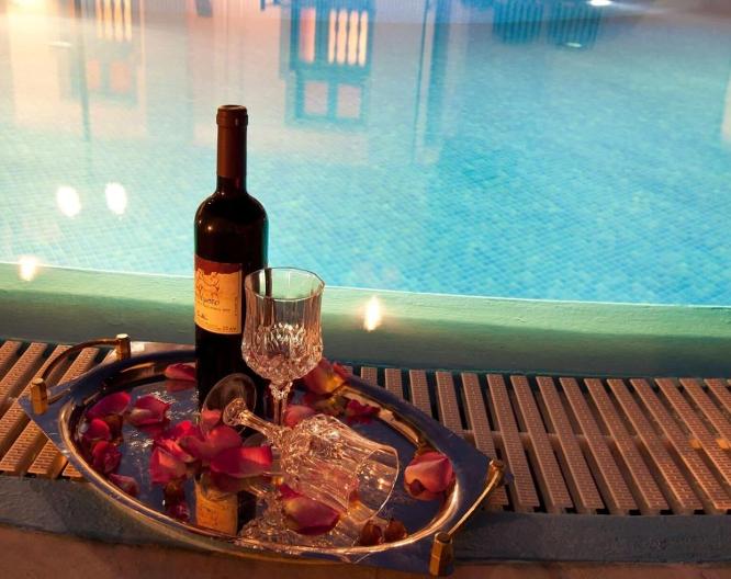 Villa Pelekanos - Pool