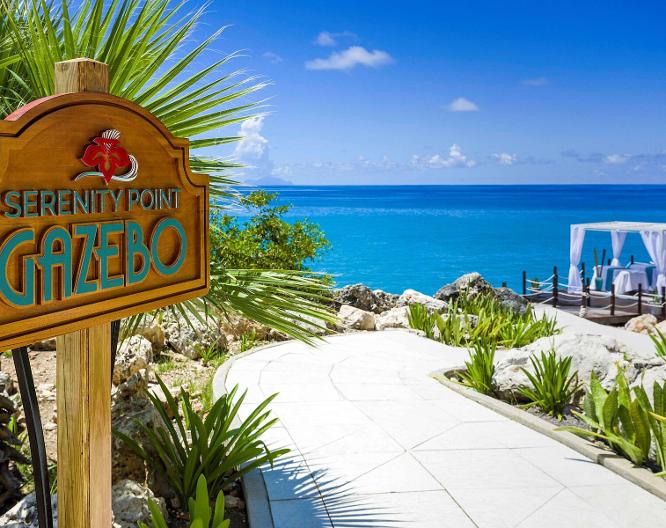 Sonesta Maho Beach Resort & Casino St. Maarten - Außenansicht