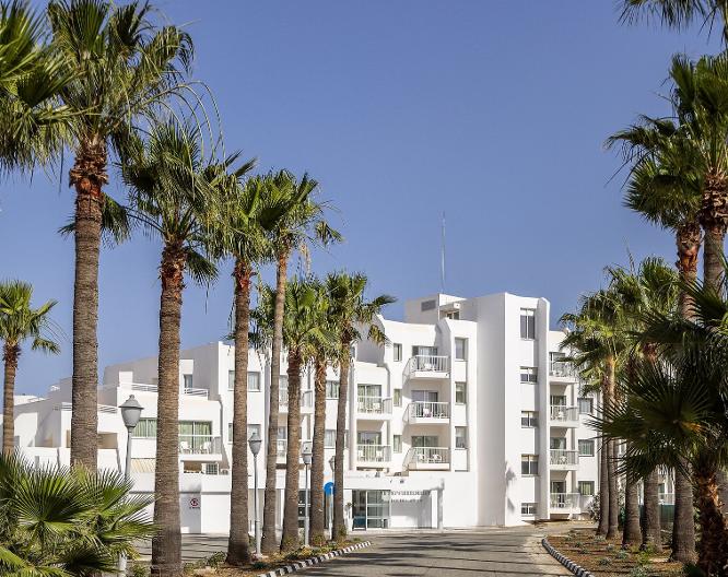 Papantonia Hotel - Außenansicht