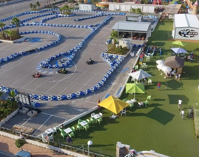 Magic Games Hotel - Außenansicht