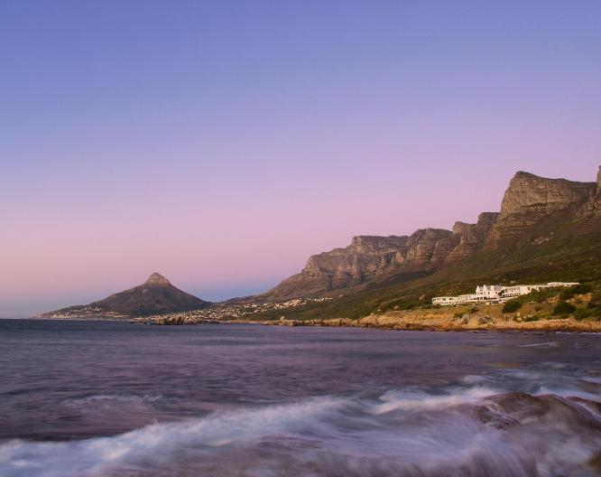 The Twelve Apostles Hotel and Spa - Strand
