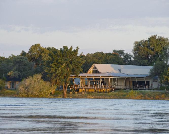 Protea Hotel Zambezi River Lodge - Außenansicht