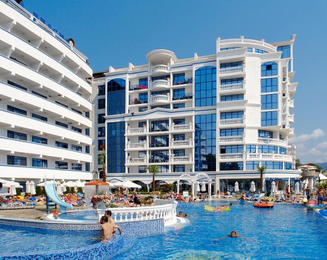 Hotel Chaika Beach - Außenansicht