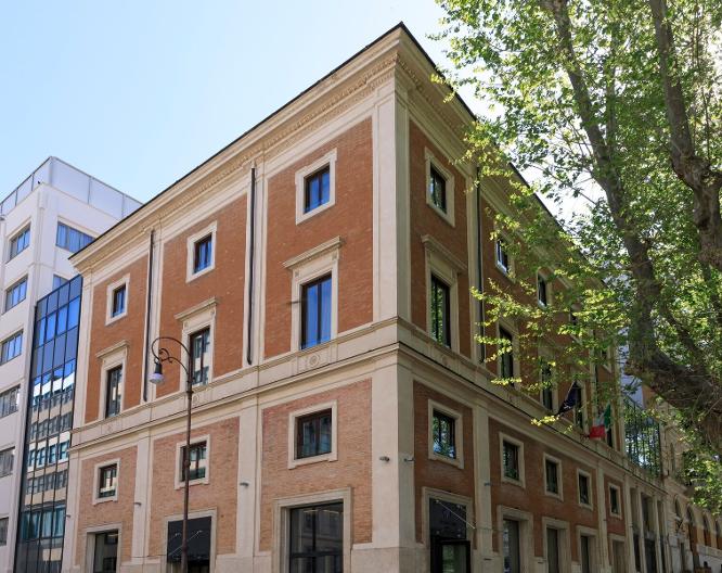 DoubleTree by Hilton Rome Monti - Außenansicht