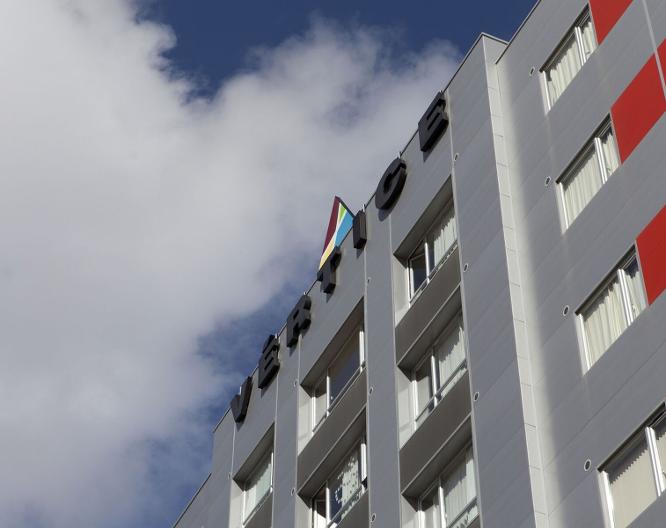 Hotel Vértice Roomspace Madrid - Außenansicht
