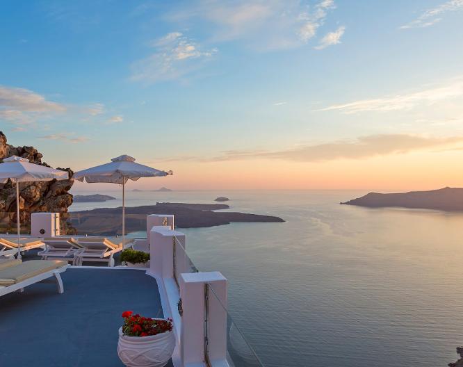 Pegasus Suites & Spa - Außenansicht