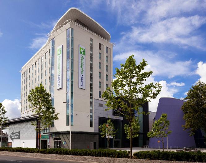 Holiday Inn Express Hull City Centre - Außenansicht