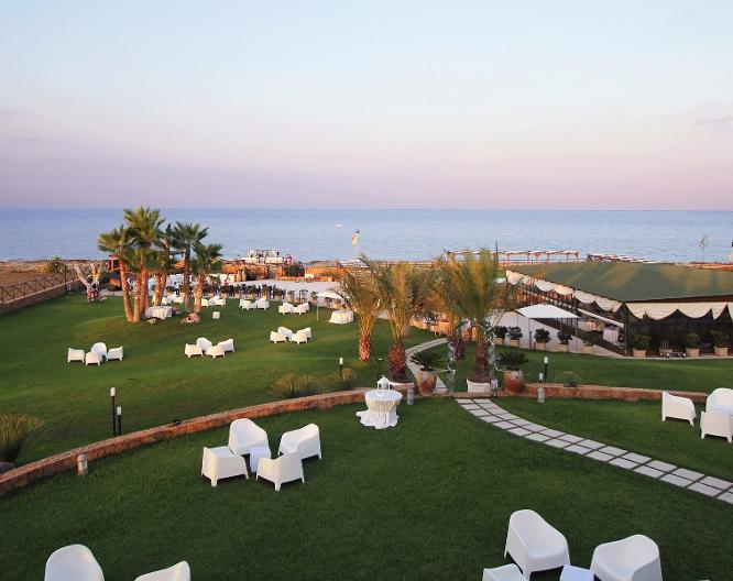 Hotel Residence Capo Campolato - Außenansicht